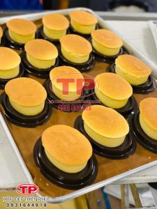 Hộp F71 đựng bánh gato fan - Hộp F71 đựng bánh gato vừa khuôn D04 - Hộp F71 đựng bánh flan chesse  