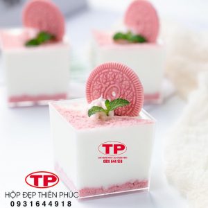 Ly LC-5550 vuông mini đựng bánh mousse -Ly LC-5550 đựng panna cotta 110ml - Ly mica vuông có nắp đựng bánh mini trang trí tiệc teabreak - hội nghị