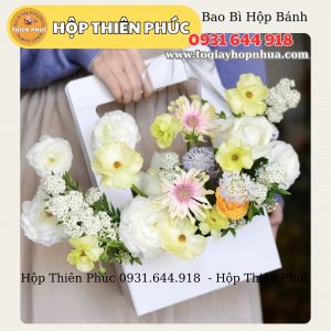 Túi hoa vuông đựng hoa và quà tặng - Túi đựng nước hoa làm quà tặng - Túi cắm hoa vuông quai xách đựng bánh và hoa